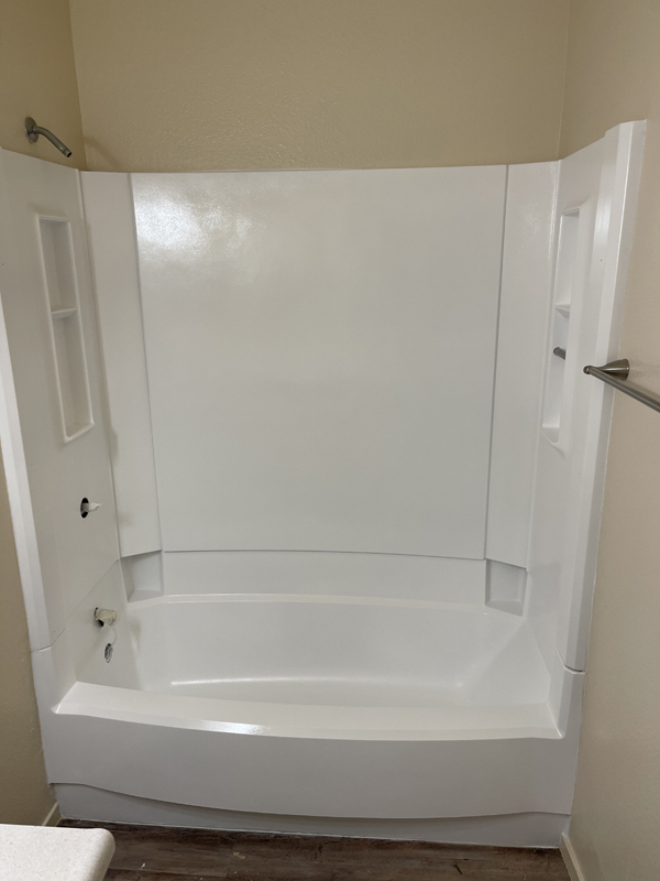 Bathtub/Shower Refinishinging Sacramento