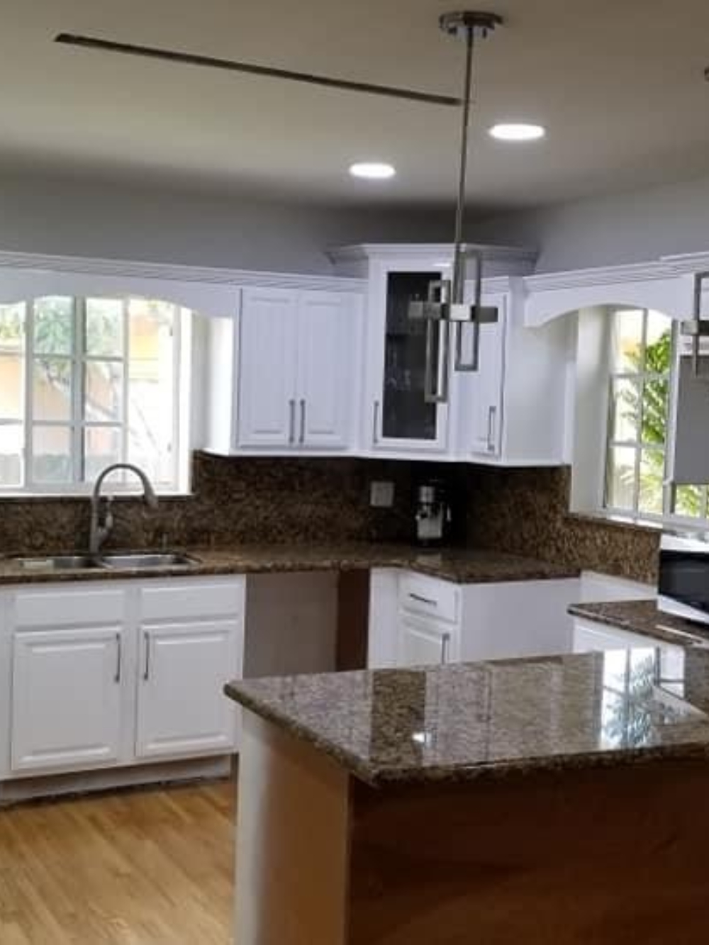 Cabinet Refinishinging Sacramento