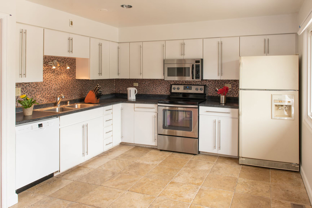 contact us - Master Touch Kitchen And Bath Refinishing